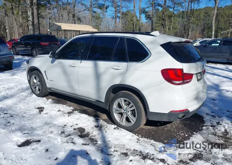 2016 BMW X5 xDrive35I z USA, uszkodzony, nr VIN 5UXKR0C50G0P26519